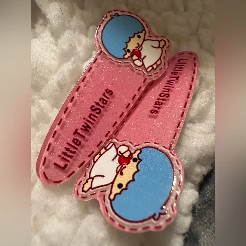 New little TwinStars Hair Accessories 2 pcs Hair Clip's